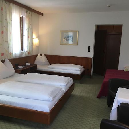 Hotel Zillners Einkehr *** Altheim エクステリア 写真